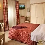 Glori Hotel