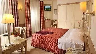 Glori Hotel