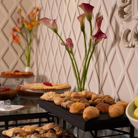 Glori Hotel