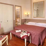 Glori Hotel 4*