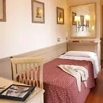 Glori Hotel