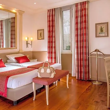 Glori Hotel 4*