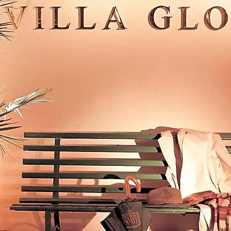 Hotel Glori 4*